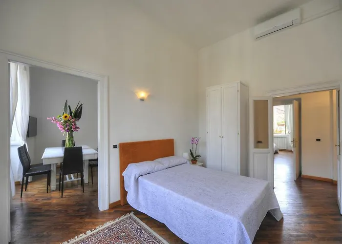 Luxury House - The House Holiday home Rome