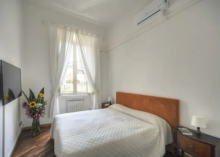 Luxury House - The House *