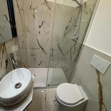 Luxury House - The House بيت للعطل روما